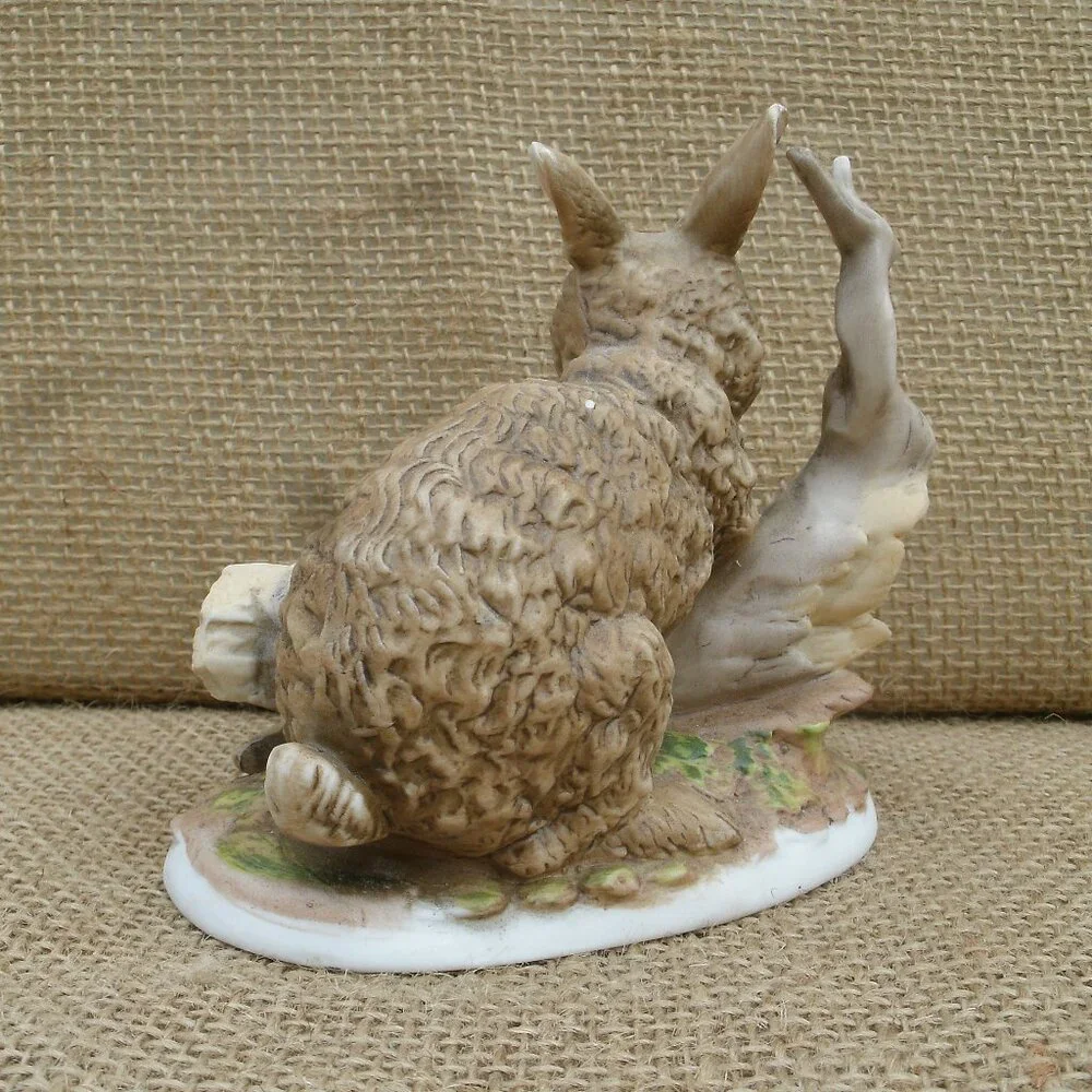 Vintage Homco Porcelain Rabbit Figurine - Picture 6 of 16